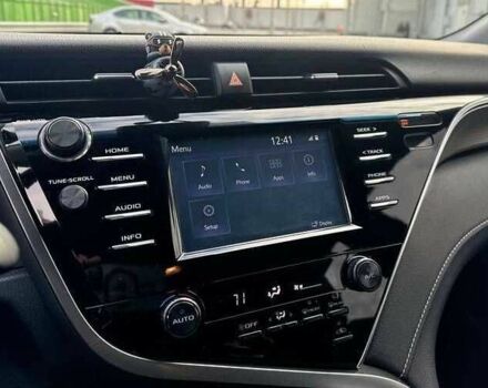 Чорний Тойота Камрі, об'ємом двигуна 2.5 л та пробігом 147 тис. км за 16300 $, фото 19 на Automoto.ua