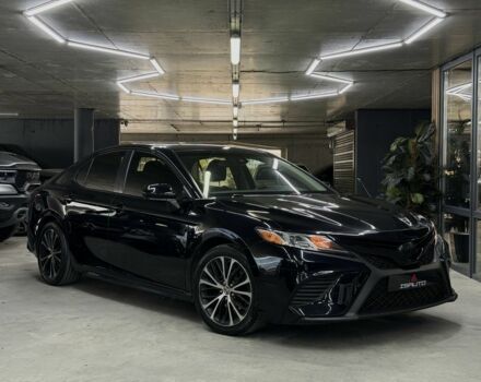 Черный Тойота Камри, объемом двигателя 2.5 л и пробегом 133 тыс. км за 18500 $, фото 2 на Automoto.ua