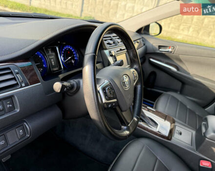 Черный Тойота Камри, объемом двигателя 2.49 л и пробегом 170 тыс. км за 17000 $, фото 14 на Automoto.ua