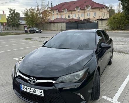 Черный Тойота Камри, объемом двигателя 2.5 л и пробегом 117 тыс. км за 16500 $, фото 1 на Automoto.ua