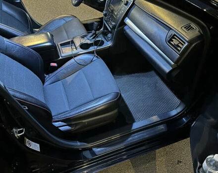 Черный Тойота Камри, объемом двигателя 2.49 л и пробегом 142 тыс. км за 16000 $, фото 12 на Automoto.ua