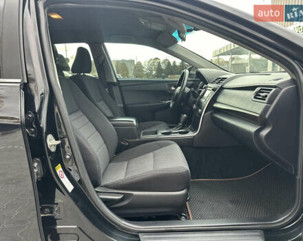 Чорний Тойота Камрі, об'ємом двигуна 2.49 л та пробігом 185 тис. км за 14500 $, фото 2 на Automoto.ua