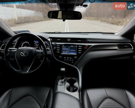 Чорний Тойота Камрі, об'ємом двигуна 2.5 л та пробігом 174 тис. км за 17300 $, фото 10 на Automoto.ua