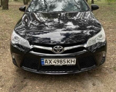 Черный Тойота Камри, объемом двигателя 2.5 л и пробегом 180 тыс. км за 13500 $, фото 1 на Automoto.ua