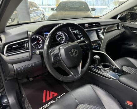 Черный Тойота Камри, объемом двигателя 2.5 л и пробегом 133 тыс. км за 18500 $, фото 17 на Automoto.ua