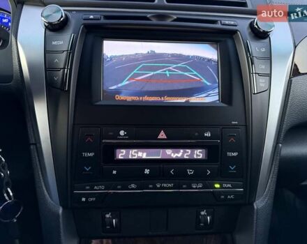 Тойота Камри 2017 в Киеве на Automoto.ua Черный Тойота Камри, объемом двигателя 2.49 л и пробегом 79 тыс. км за 19999 $, фото 42 на Automoto.ua