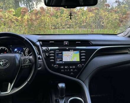 Чорний Тойота Камрі, об'ємом двигуна 2.5 л та пробігом 129 тис. км за 15000 $, фото 8 на Automoto.ua