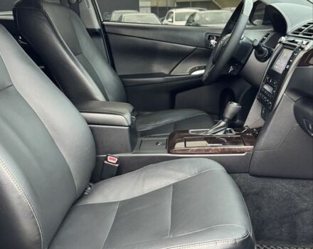 Черный Тойота Камри, объемом двигателя 2.5 л и пробегом 168 тыс. км за 16700 $, фото 20 на Automoto.ua