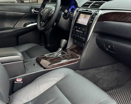 Черный Тойота Камри, объемом двигателя 2.5 л и пробегом 168 тыс. км за 16700 $, фото 19 на Automoto.ua