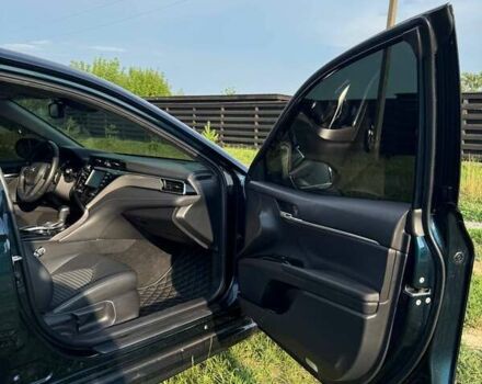 Чорний Тойота Камрі, об'ємом двигуна 2.49 л та пробігом 115 тис. км за 18500 $, фото 27 на Automoto.ua