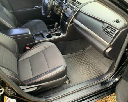 Черный Тойота Камри, объемом двигателя 2.5 л и пробегом 193 тыс. км за 13900 $, фото 5 на Automoto.ua