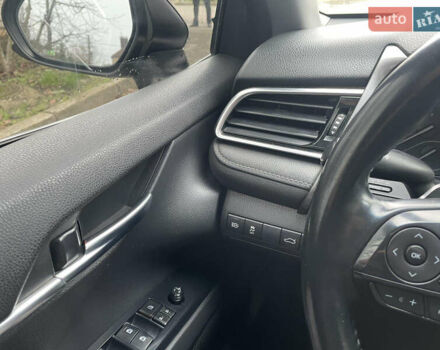 Чорний Тойота Камрі, об'ємом двигуна 2.49 л та пробігом 180 тис. км за 15999 $, фото 18 на Automoto.ua