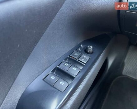 Черный Тойота Камри, объемом двигателя 2.49 л и пробегом 148 тыс. км за 19800 $, фото 21 на Automoto.ua