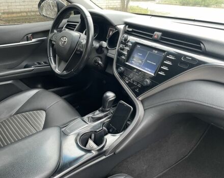 Чорний Тойота Камрі, об'ємом двигуна 2.5 л та пробігом 180 тис. км за 15999 $, фото 13 на Automoto.ua