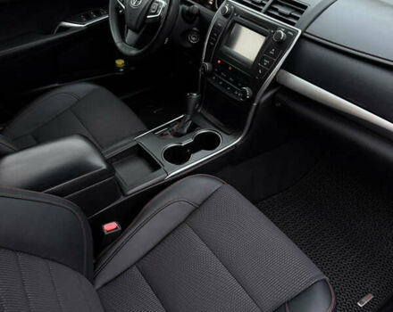 Чорний Тойота Камрі, об'ємом двигуна 2.49 л та пробігом 176 тис. км за 14500 $, фото 12 на Automoto.ua