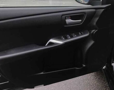 Черный Тойота Камри, объемом двигателя 2.5 л и пробегом 130 тыс. км за 13200 $, фото 12 на Automoto.ua