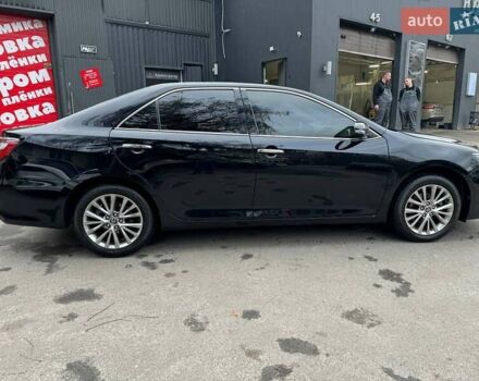 Черный Тойота Камри, объемом двигателя 2.49 л и пробегом 195 тыс. км за 19000 $, фото 6 на Automoto.ua