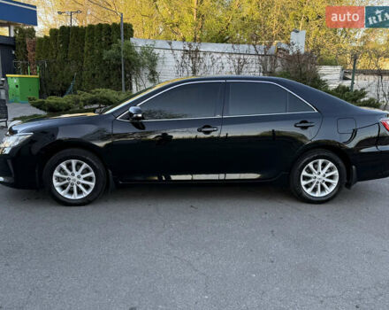 Черный Тойота Камри, объемом двигателя 2.49 л и пробегом 133 тыс. км за 18200 $, фото 1 на Automoto.ua