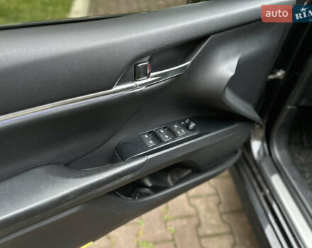 Чорний Тойота Камрі, об'ємом двигуна 2.49 л та пробігом 77 тис. км за 24550 $, фото 11 на Automoto.ua