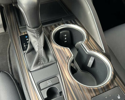 Черный Тойота Камри, объемом двигателя 2.5 л и пробегом 27 тыс. км за 29500 $, фото 37 на Automoto.ua