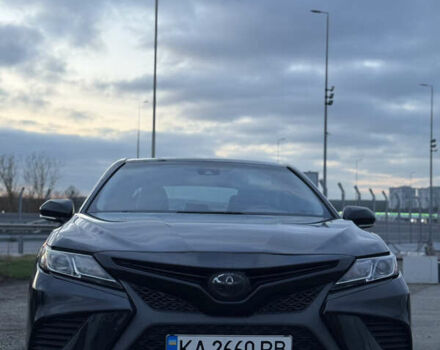 Чорний Тойота Камрі, об'ємом двигуна 2.49 л та пробігом 110 тис. км за 18500 $, фото 1 на Automoto.ua