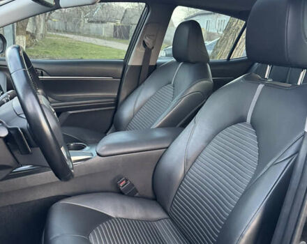 Чорний Тойота Камрі, об'ємом двигуна 2.49 л та пробігом 110 тис. км за 18500 $, фото 7 на Automoto.ua