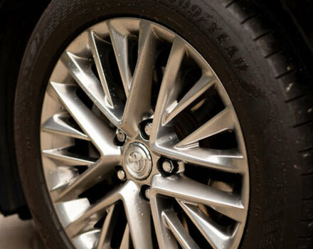 Черный Тойота Камри, объемом двигателя 2.49 л и пробегом 120 тыс. км за 23000 $, фото 17 на Automoto.ua