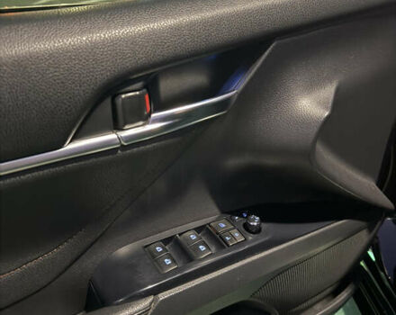 Чорний Тойота Камрі, об'ємом двигуна 2.5 л та пробігом 129 тис. км за 26000 $, фото 12 на Automoto.ua