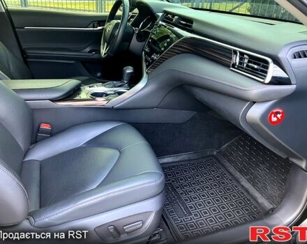 Чорний Тойота Камрі, об'ємом двигуна 2.5 л та пробігом 205 тис. км за 21800 $, фото 8 на Automoto.ua