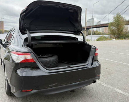 Черный Тойота Камри, объемом двигателя 2.49 л и пробегом 180 тыс. км за 22000 $, фото 6 на Automoto.ua