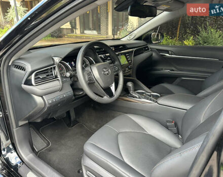 Черный Тойота Камри, объемом двигателя 2.5 л и пробегом 27 тыс. км за 29500 $, фото 24 на Automoto.ua