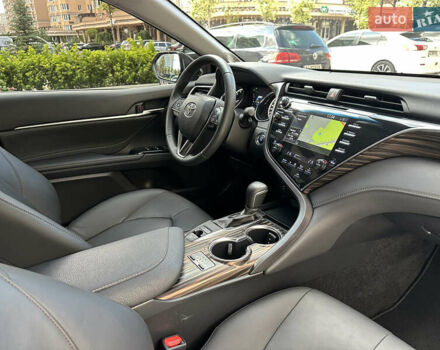 Черный Тойота Камри, объемом двигателя 2.5 л и пробегом 27 тыс. км за 29500 $, фото 45 на Automoto.ua