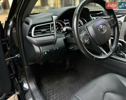 Чорний Тойота Камрі, об'ємом двигуна 2.49 л та пробігом 77 тис. км за 24550 $, фото 14 на Automoto.ua