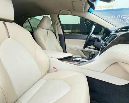 Чорний Тойота Камрі, об'ємом двигуна 2.49 л та пробігом 180 тис. км за 21000 $, фото 7 на Automoto.ua