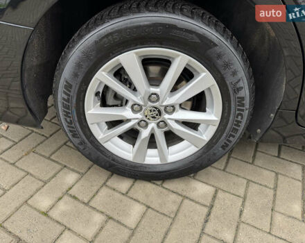 Черный Тойота Камри, объемом двигателя 2.49 л и пробегом 205 тыс. км за 22333 $, фото 16 на Automoto.ua