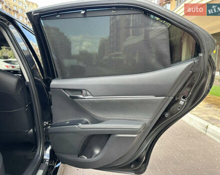 Черный Тойота Камри, объемом двигателя 2.5 л и пробегом 27 тыс. км за 29500 $, фото 42 на Automoto.ua