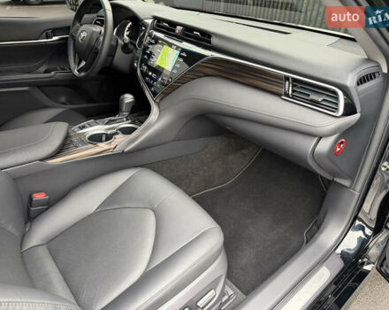 Чорний Тойота Камрі, об'ємом двигуна 2.49 л та пробігом 28 тис. км за 28800 $, фото 41 на Automoto.ua