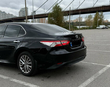 Черный Тойота Камри, объемом двигателя 2.49 л и пробегом 180 тыс. км за 22000 $, фото 5 на Automoto.ua
