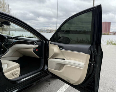 Черный Тойота Камри, объемом двигателя 2.49 л и пробегом 180 тыс. км за 22000 $, фото 10 на Automoto.ua