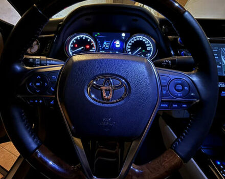 Чорний Тойота Камрі, об'ємом двигуна 2.49 л та пробігом 180 тис. км за 30000 $, фото 5 на Automoto.ua