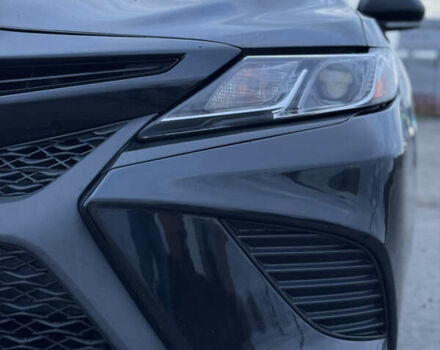 Чорний Тойота Камрі, об'ємом двигуна 2.49 л та пробігом 110 тис. км за 18500 $, фото 3 на Automoto.ua