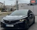 Чорний Тойота Камрі, об'ємом двигуна 2.49 л та пробігом 165 тис. км за 16500 $, фото 1 на Automoto.ua