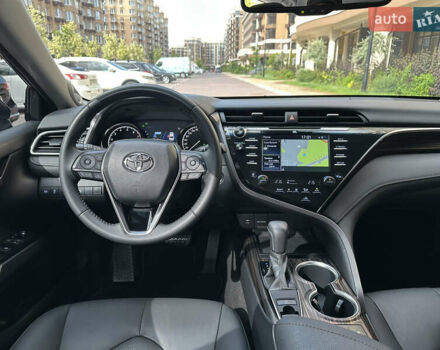 Черный Тойота Камри, объемом двигателя 2.5 л и пробегом 27 тыс. км за 29500 $, фото 26 на Automoto.ua