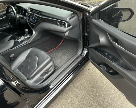 Чорний Тойота Камрі, об'ємом двигуна 2.5 л та пробігом 106 тис. км за 17700 $, фото 6 на Automoto.ua