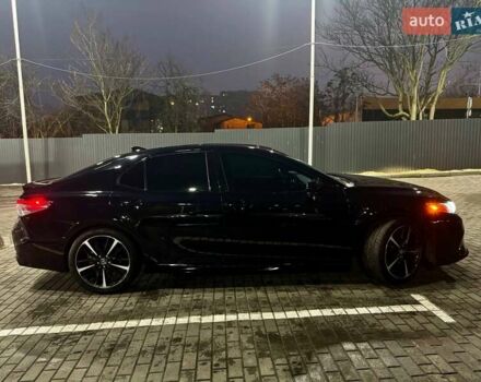 Чорний Тойота Камрі, об'ємом двигуна 3.46 л та пробігом 70 тис. км за 29999 $, фото 6 на Automoto.ua