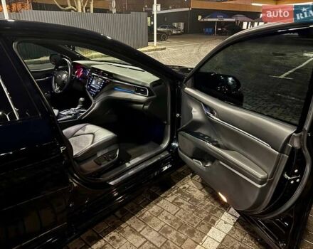 Чорний Тойота Камрі, об'ємом двигуна 3.46 л та пробігом 70 тис. км за 29999 $, фото 9 на Automoto.ua