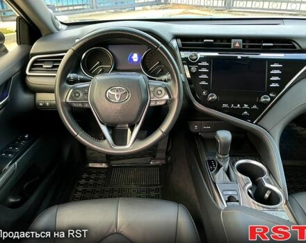 Черный Тойота Камри, объемом двигателя 2.5 л и пробегом 205 тыс. км за 22300 $, фото 7 на Automoto.ua