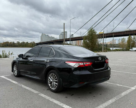 Черный Тойота Камри, объемом двигателя 2.49 л и пробегом 180 тыс. км за 22000 $, фото 2 на Automoto.ua
