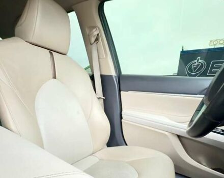 Чорний Тойота Камрі, об'ємом двигуна 2.49 л та пробігом 180 тис. км за 21000 $, фото 8 на Automoto.ua