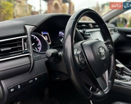 Черный Тойота Камри, объемом двигателя 2.49 л и пробегом 117 тыс. км за 19999 $, фото 13 на Automoto.ua